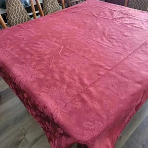 Stunning silky rich  color Martha Stewart Table Cover Cloth Large 110"×58"